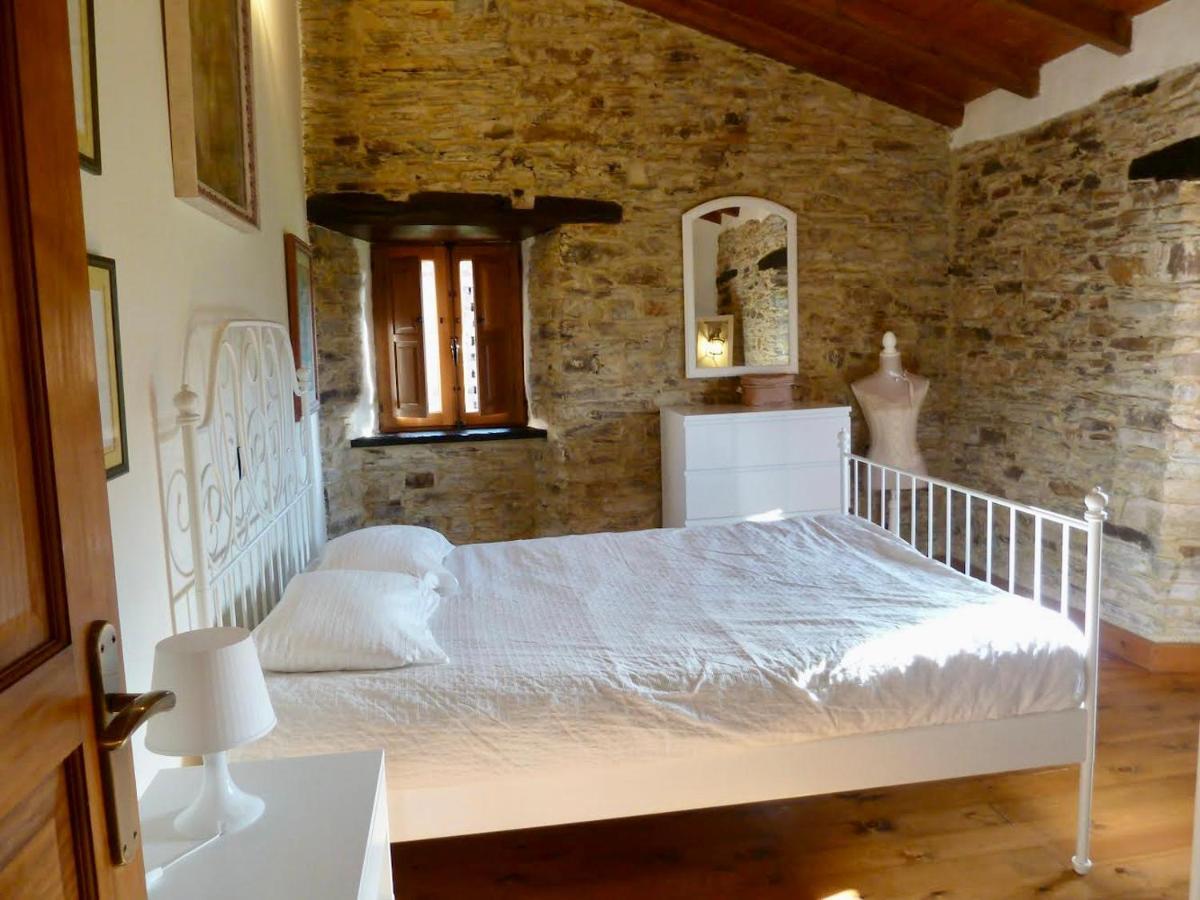 トラバーダ Casita Feliz Entre Montanas Y Cerca Del Marヴィラ エクステリア 写真